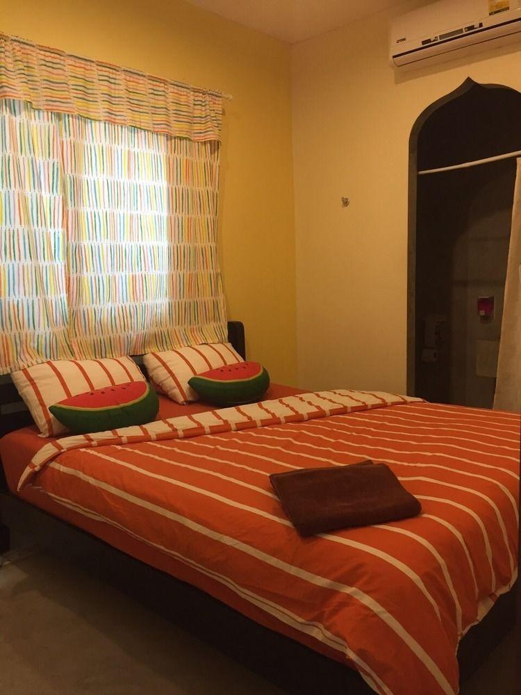 Tid Tarad Hostel 후아 힌 외부 사진